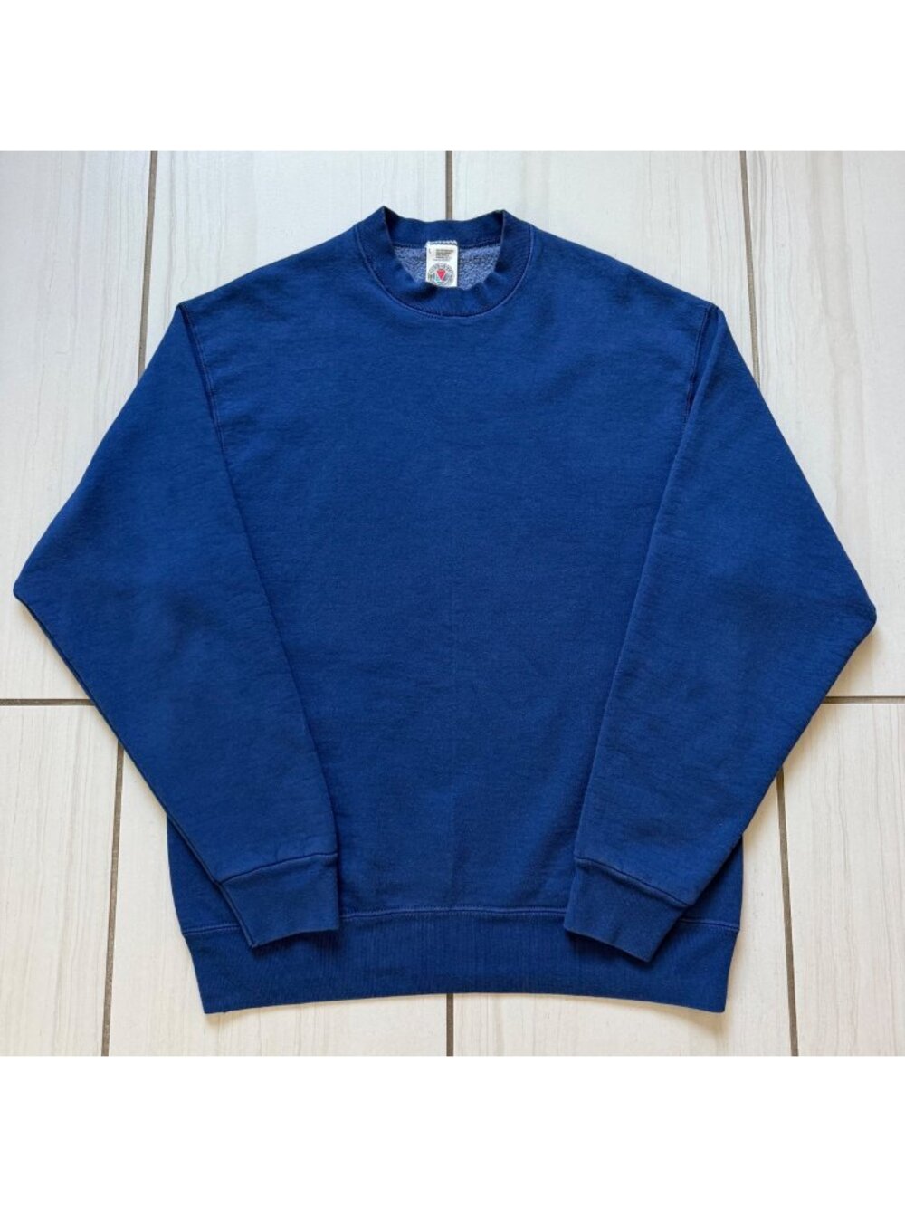 Munsingwear Navy Blue 1990's Blank Crewneck Sweatershirt